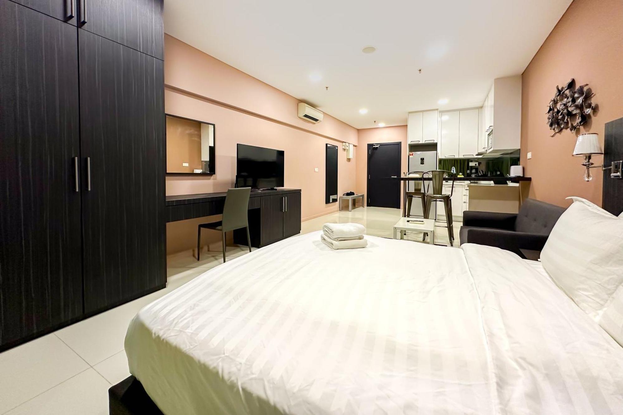 Summer Suites Klcc By Apartx 쿠알라룸푸르 외부 사진
