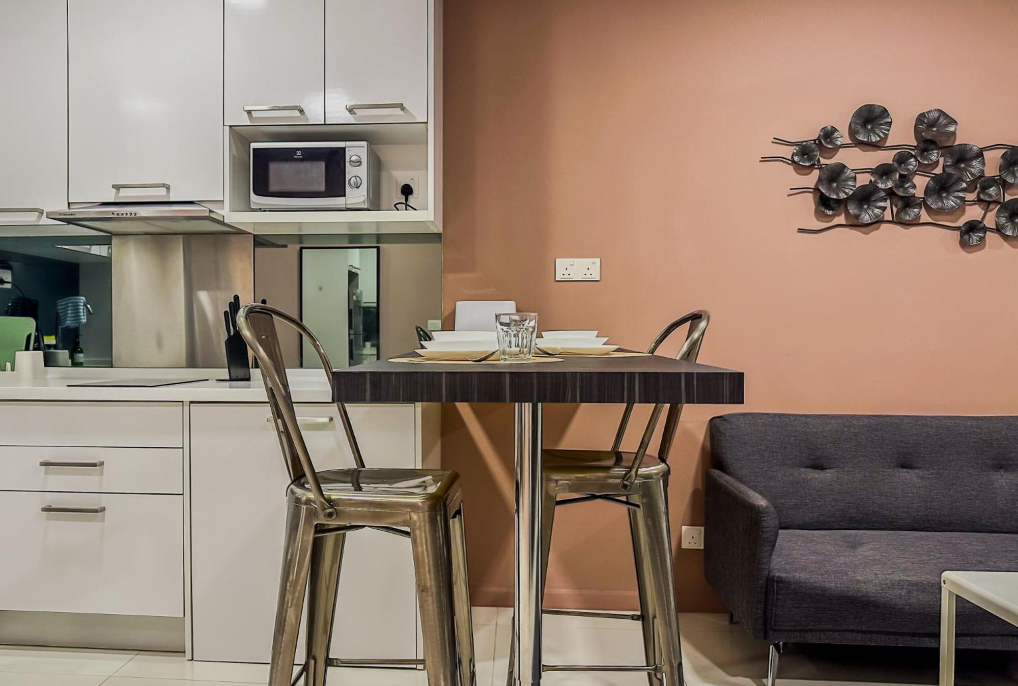Summer Suites Klcc By Apartx 쿠알라룸푸르 외부 사진